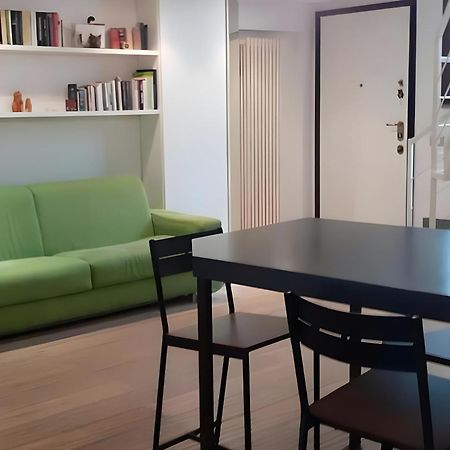 La Casa Nel Cortile-Free Parking Apartment Milan Luaran gambar